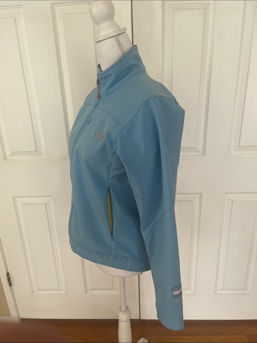 NORTHFACE Blue Apex Bionic Soft Shell Jacket - Picture 5 of 11